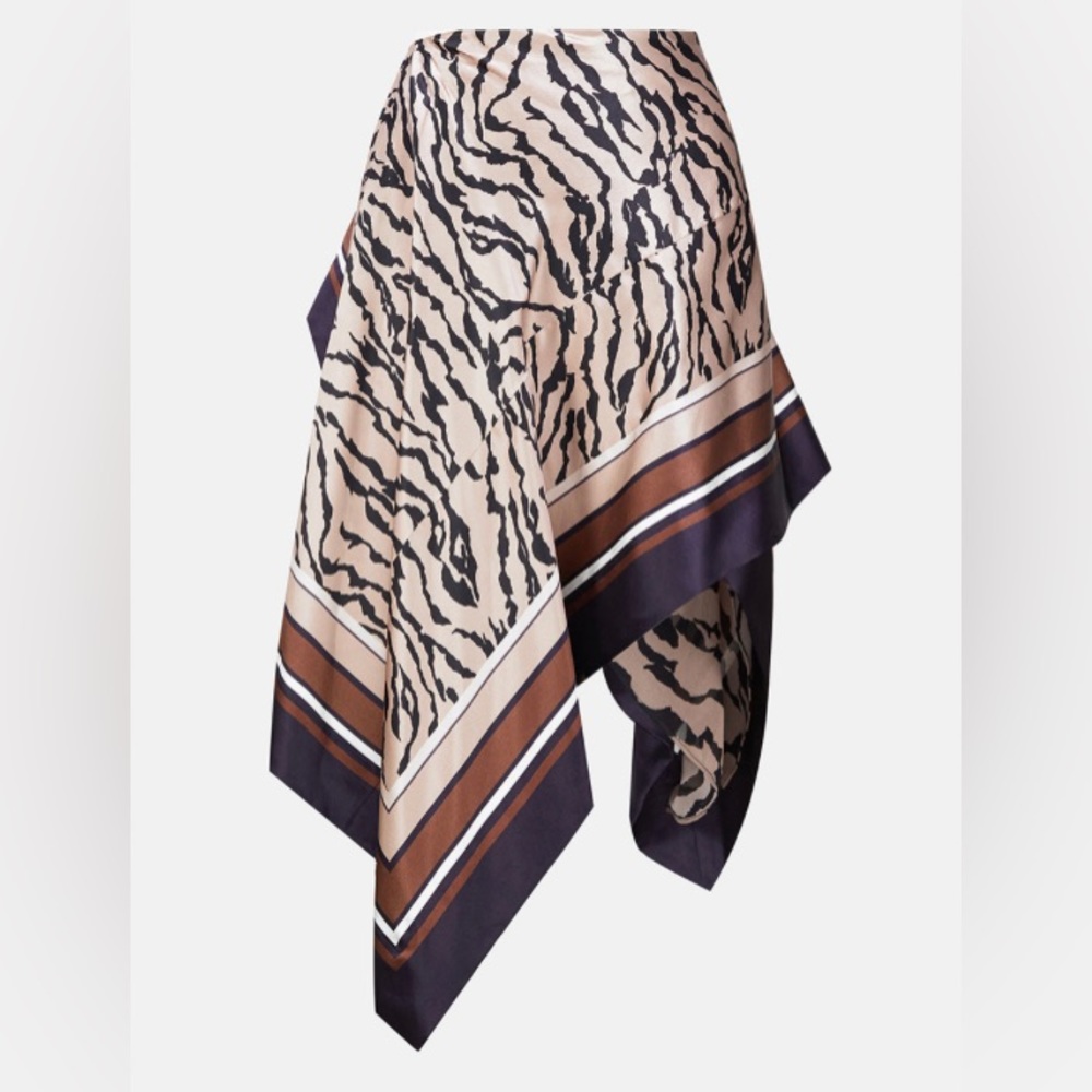 Roberto Cavalli Asymmetric silk skirt. Zip. NWT. Animal print. Size US XS S & M.